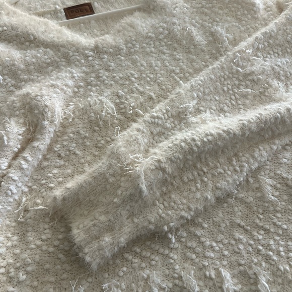 POL V-neck Teddy Pullover Sweater Soft In Ivory Womens Size Large Anthropologie - Picture 9 of 9